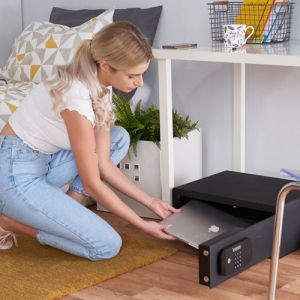 YLEB/200/EB1 Yale High Security Laptop
