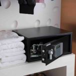 YLG/200/DB2 Yale safe Guest Laptop